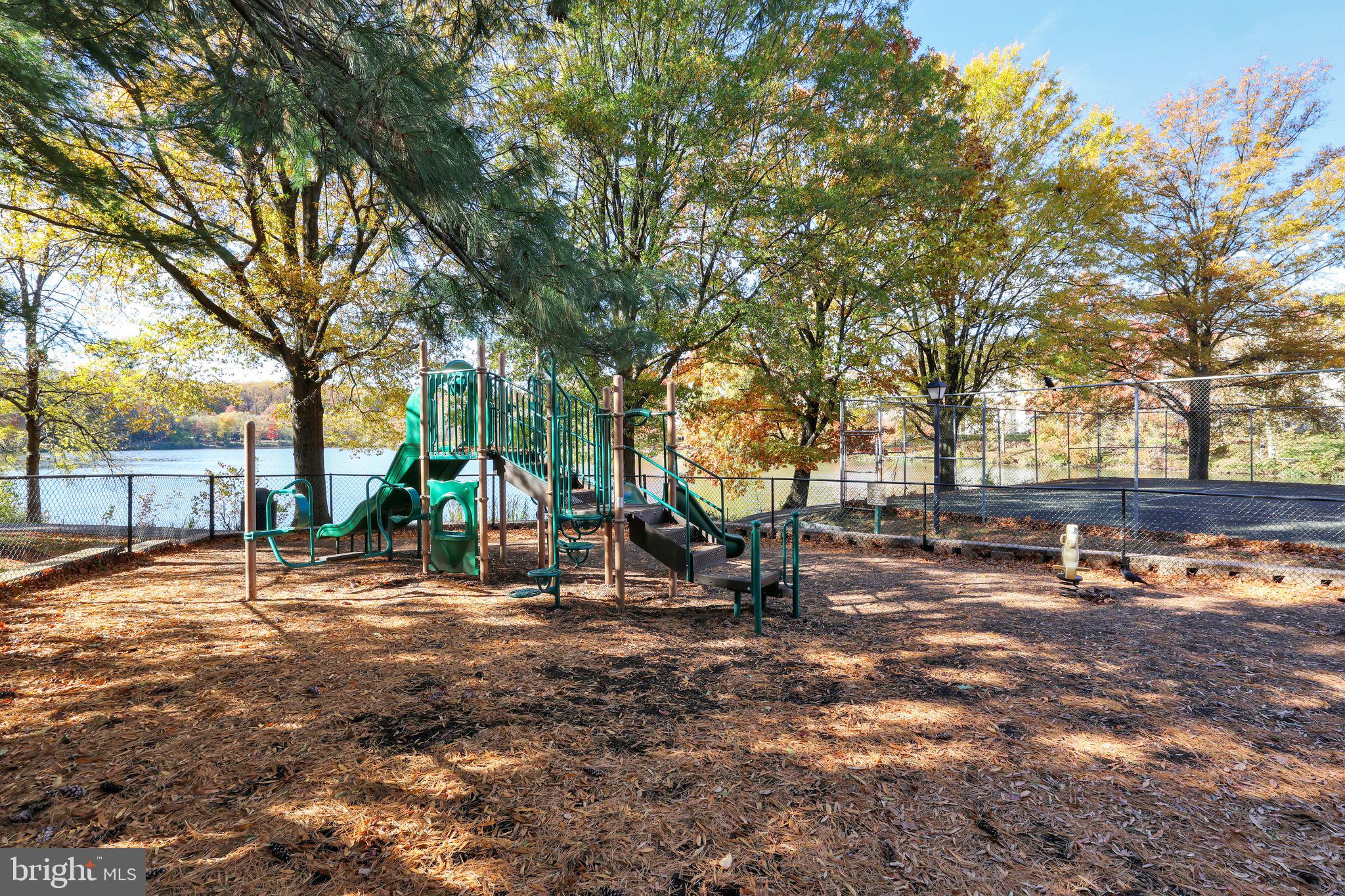 LAKEFORD - Residential