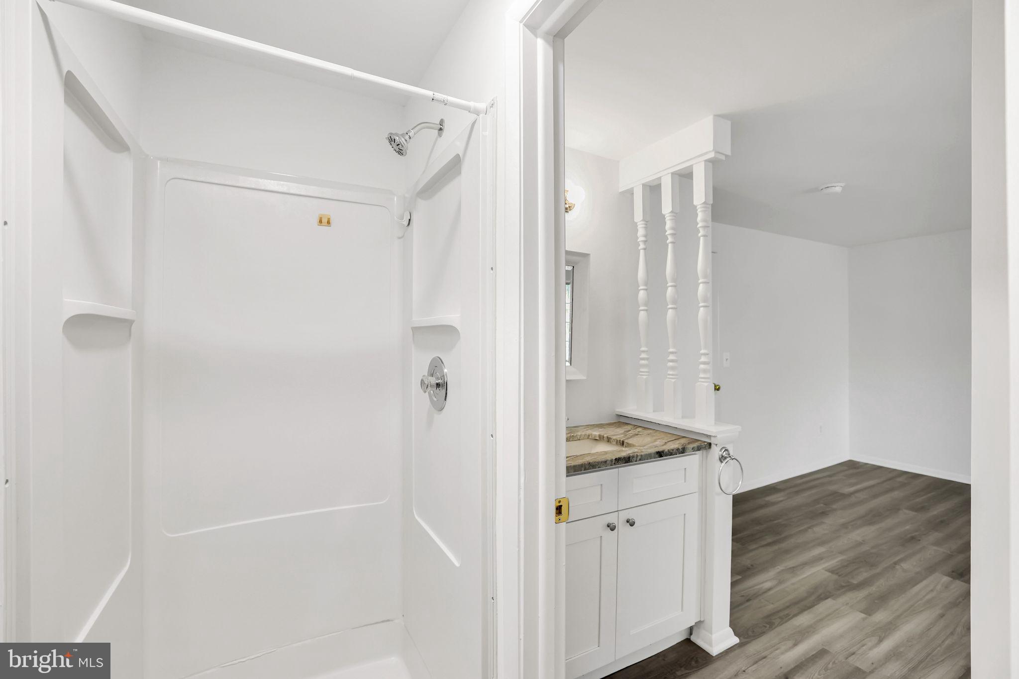 LAKEFORD - Residential