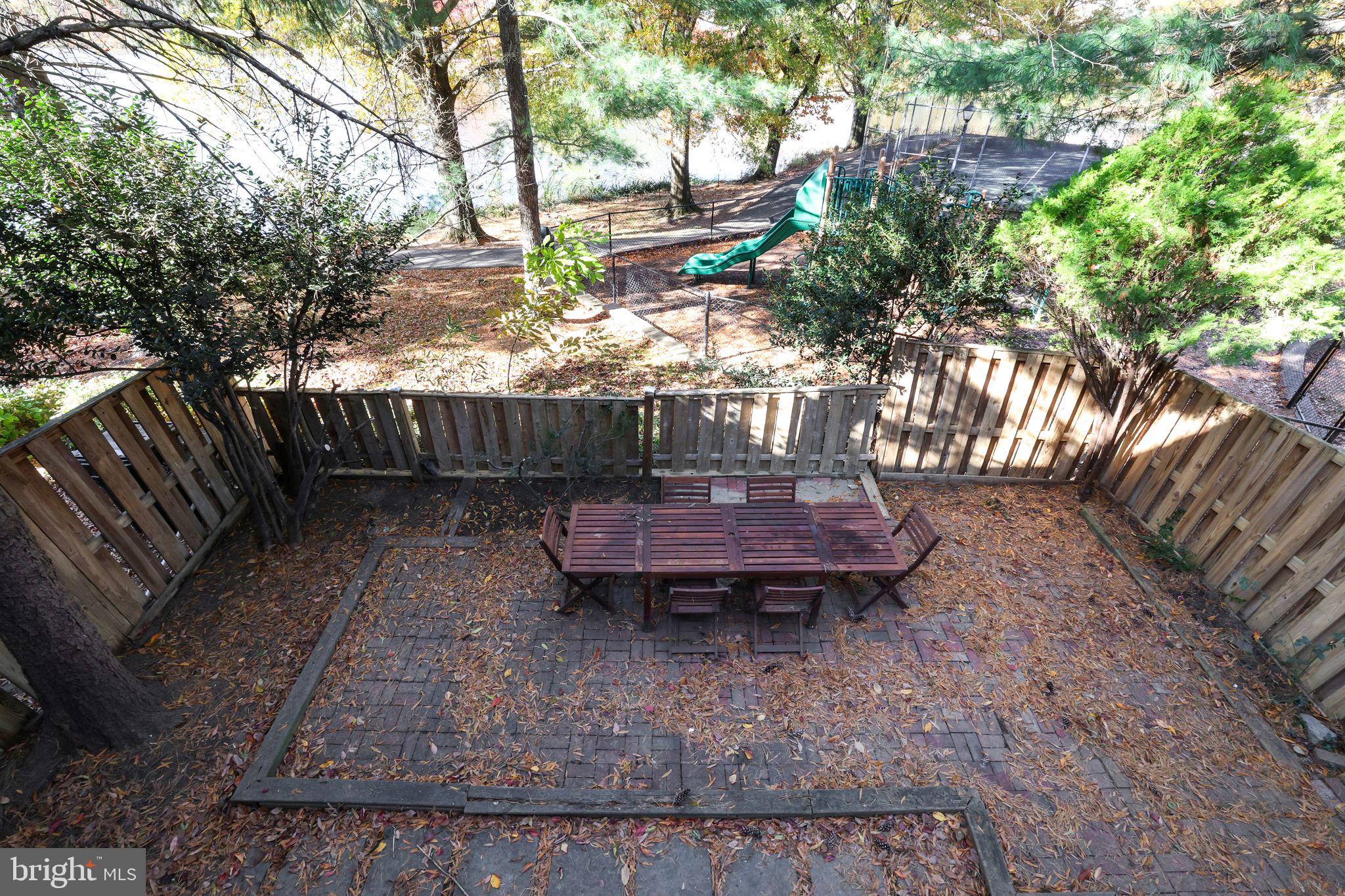 LAKEFORD - Residential