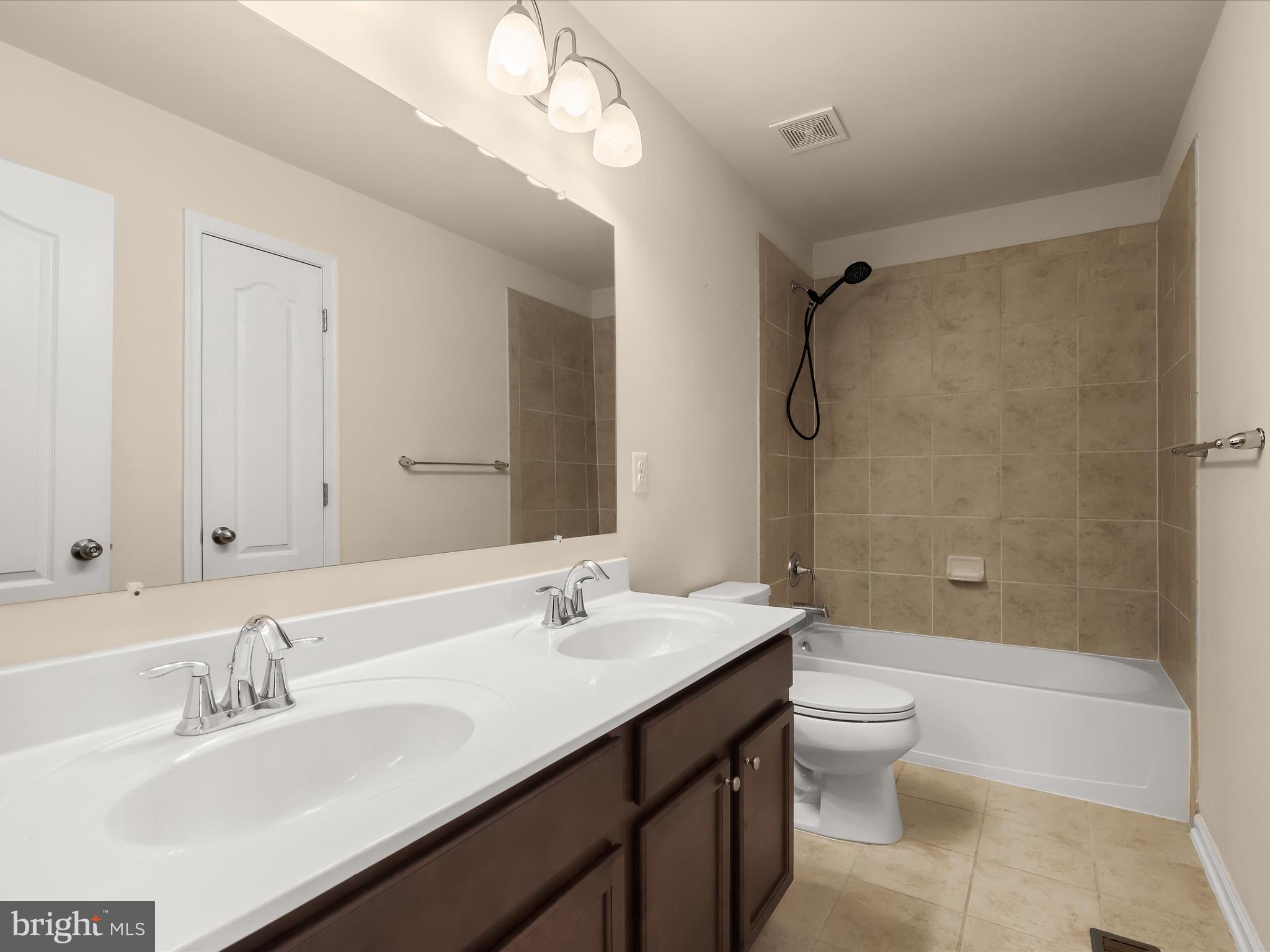 SUMMERFIELD VILLAGE - Residential