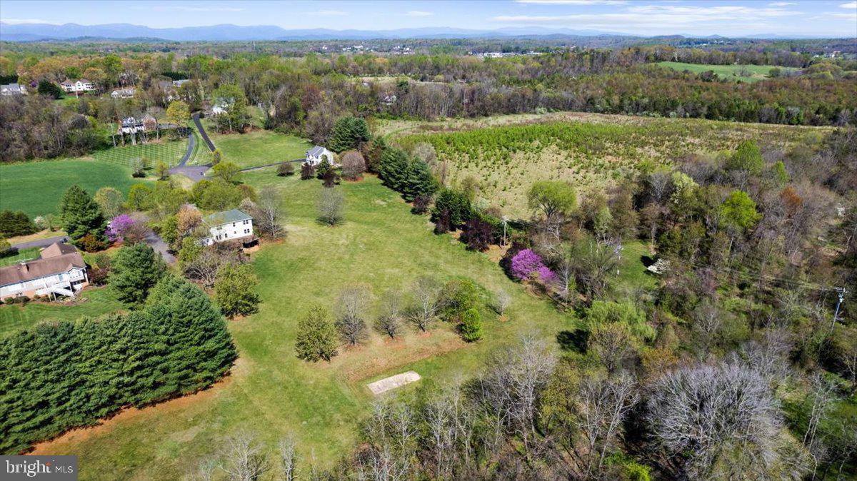 CLAIRMONT MANOR - Residential