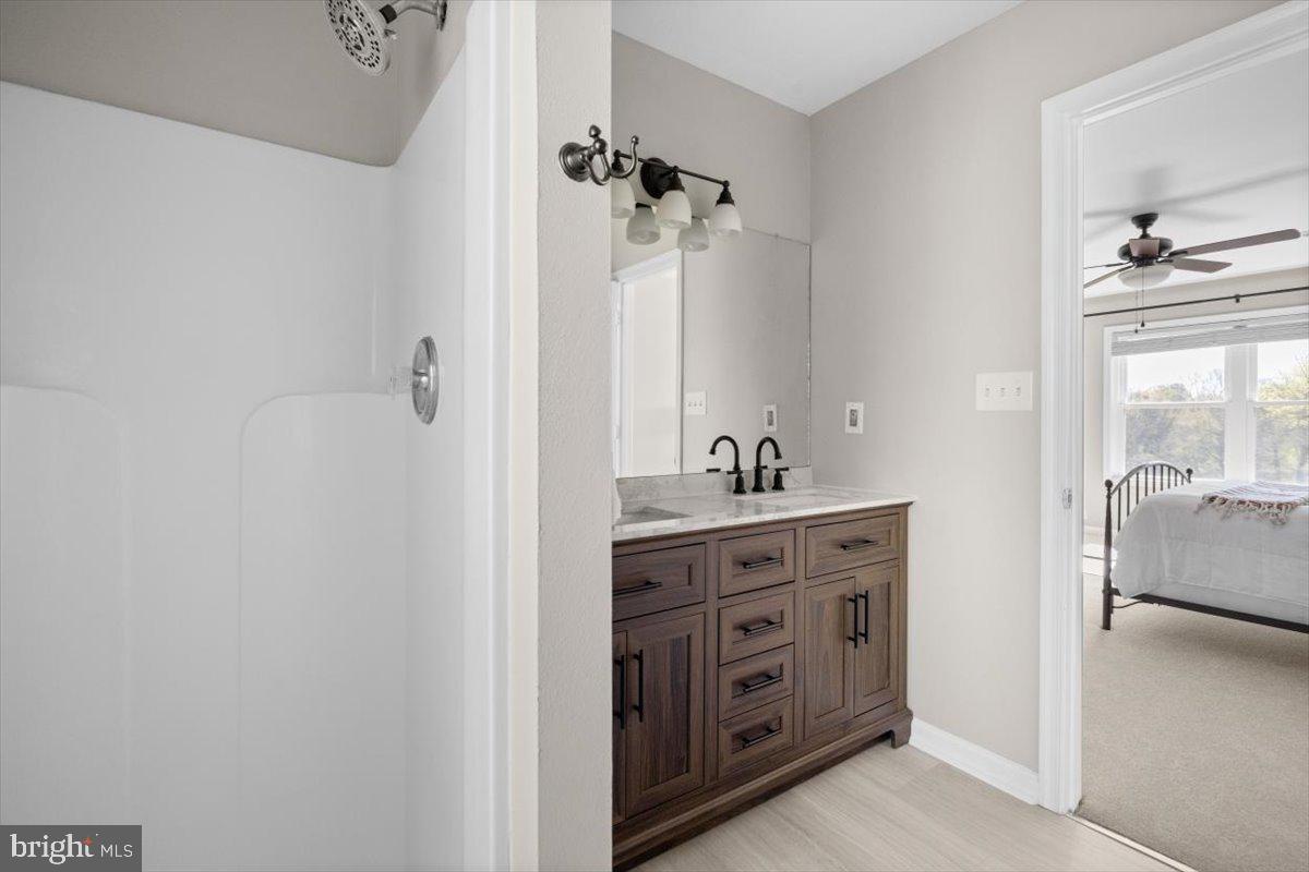 CLAIRMONT MANOR - Residential