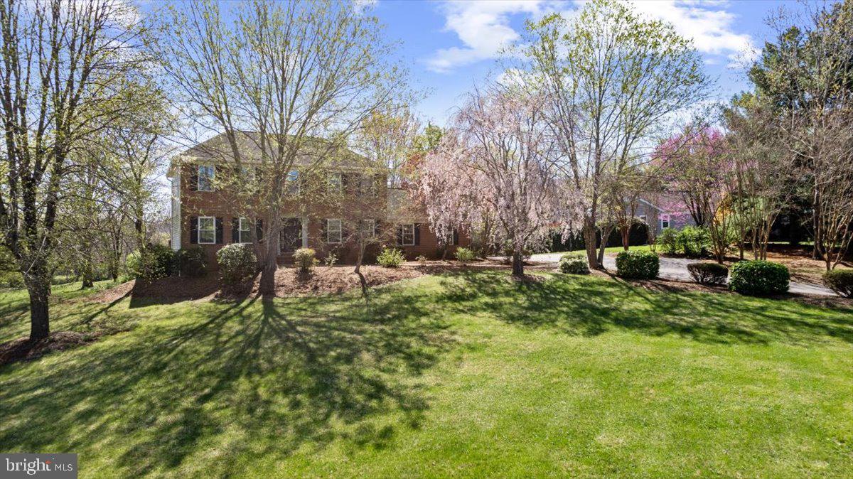 CLAIRMONT MANOR - Residential