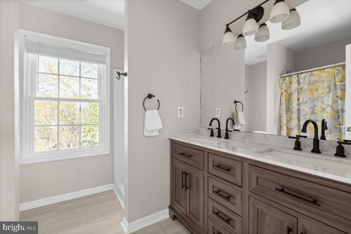 CLAIRMONT MANOR - Residential