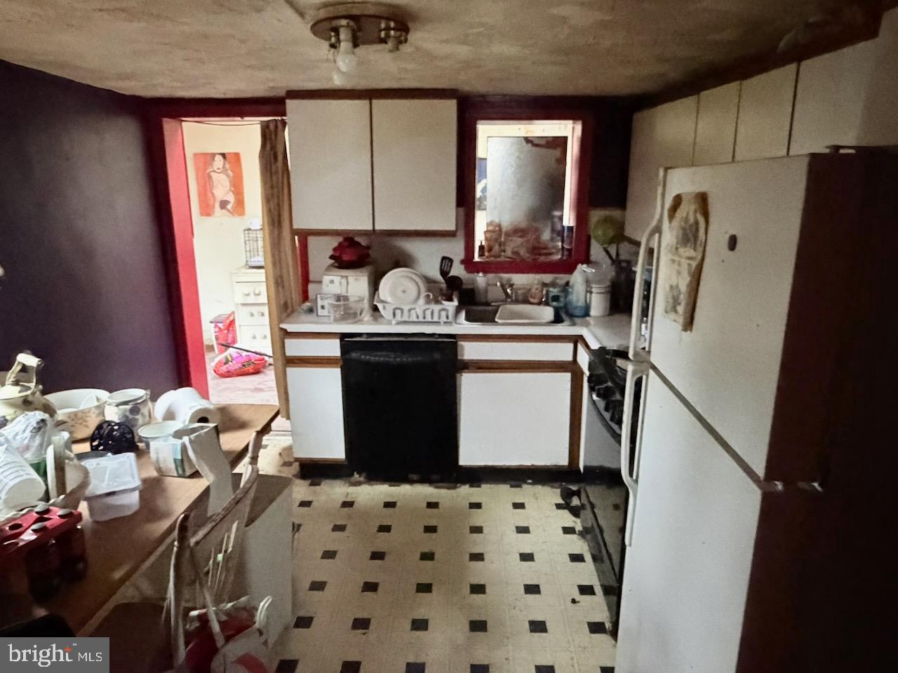 ROXBOROUGH - Residential