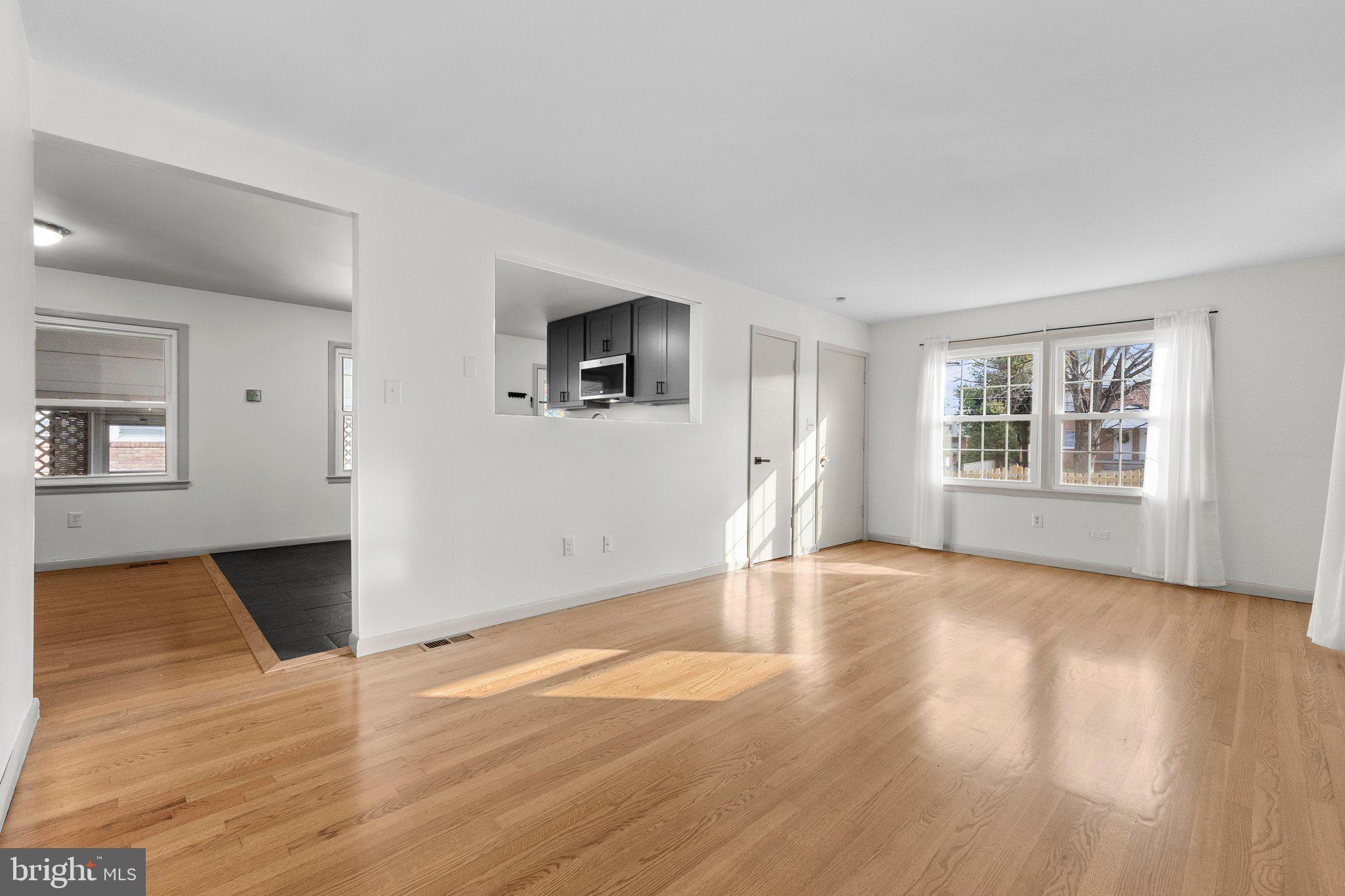 MILTON VALLEY - Residential