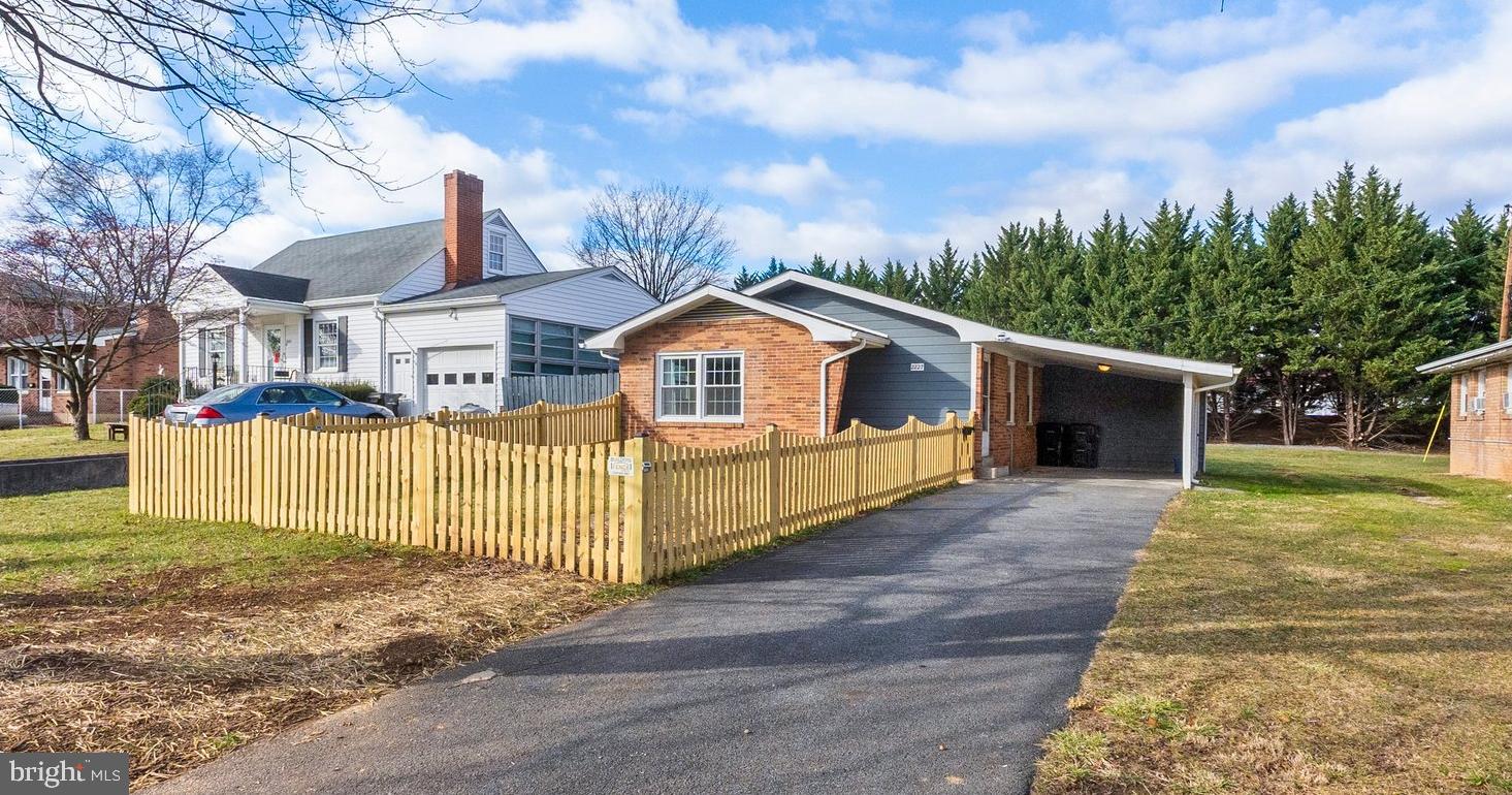 MILTON VALLEY - Residential