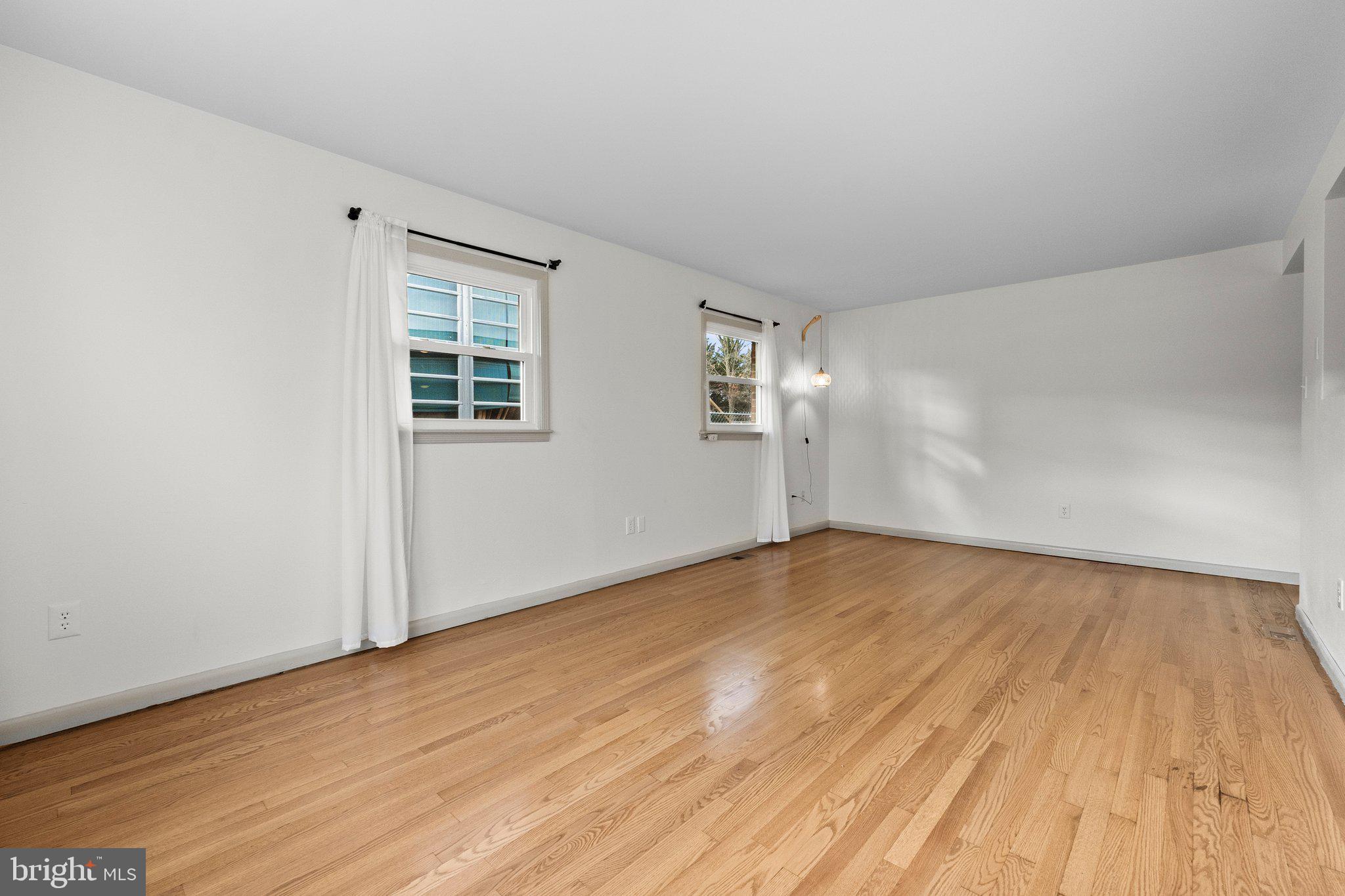 MILTON VALLEY - Residential