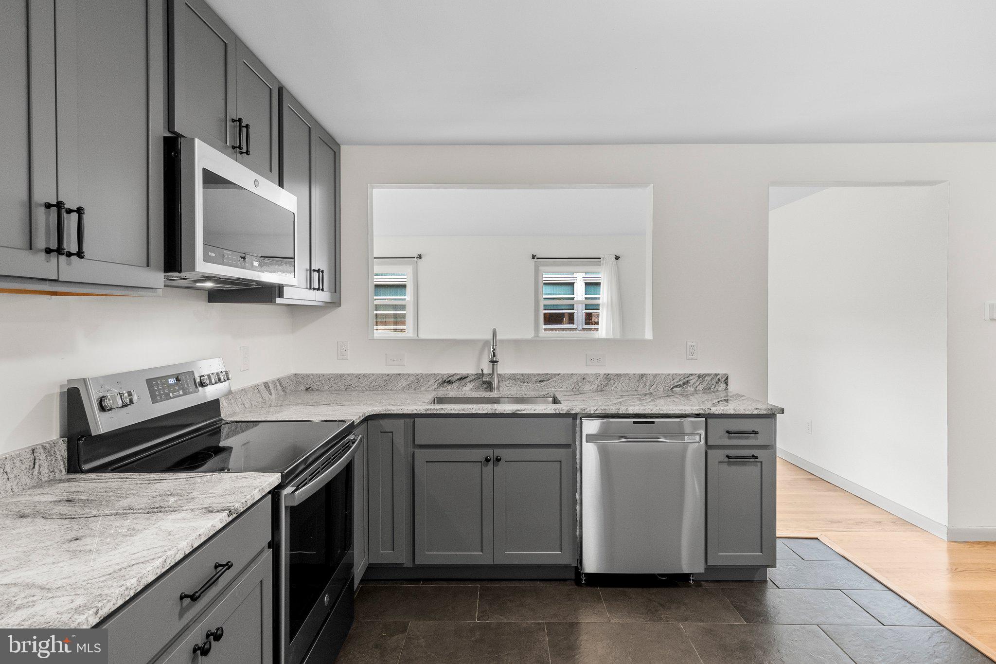 MILTON VALLEY - Residential