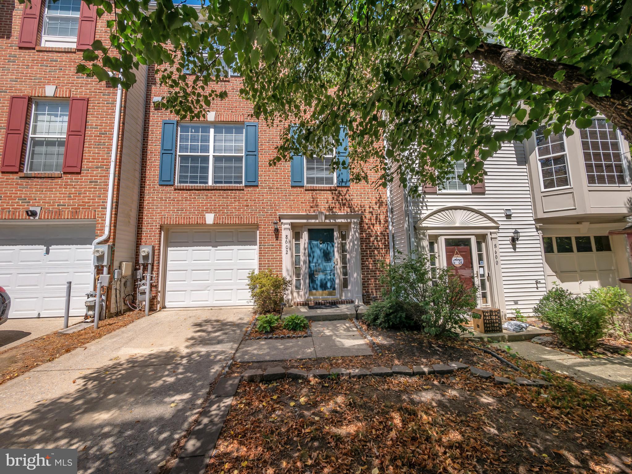 RUSSETT GREEN - Residential