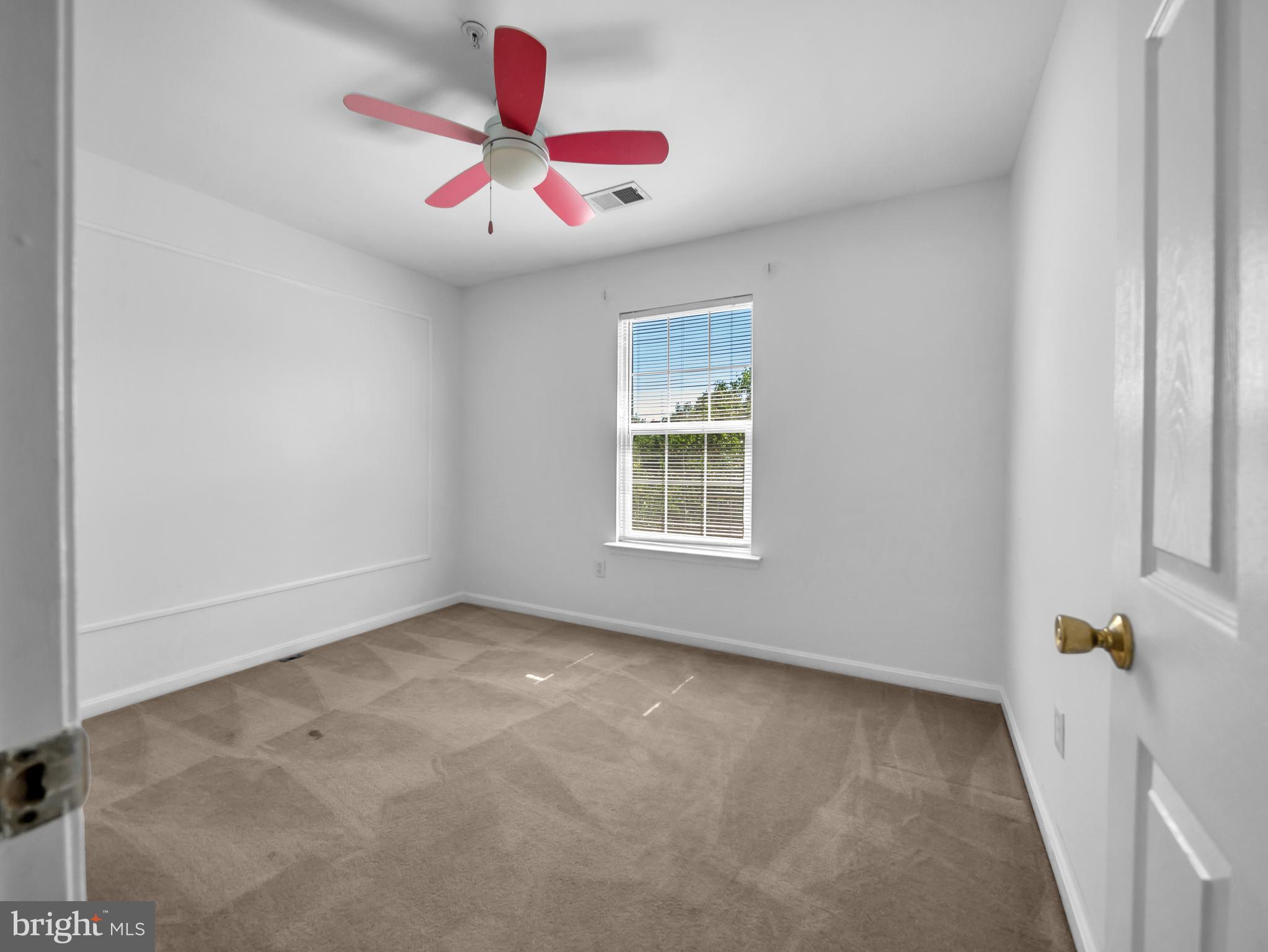 RUSSETT GREEN - Residential