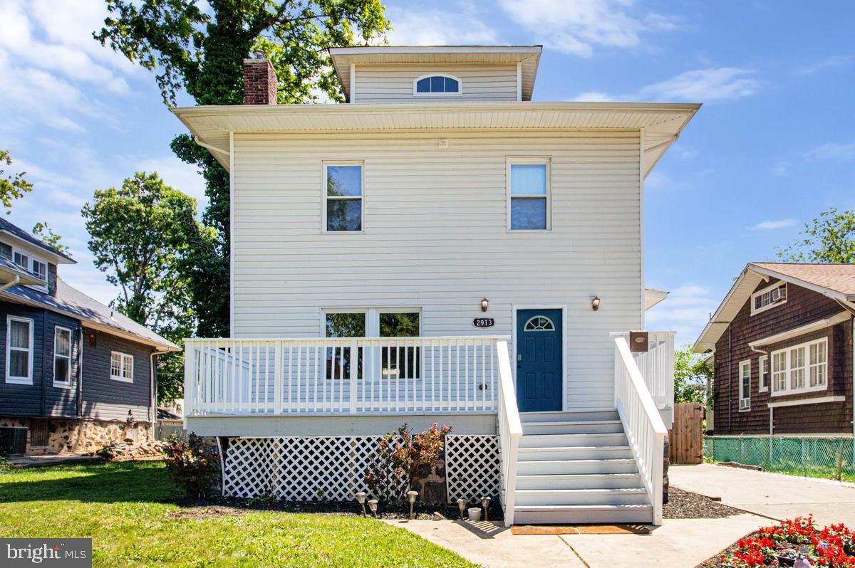 GARWYN OAKS - Residential