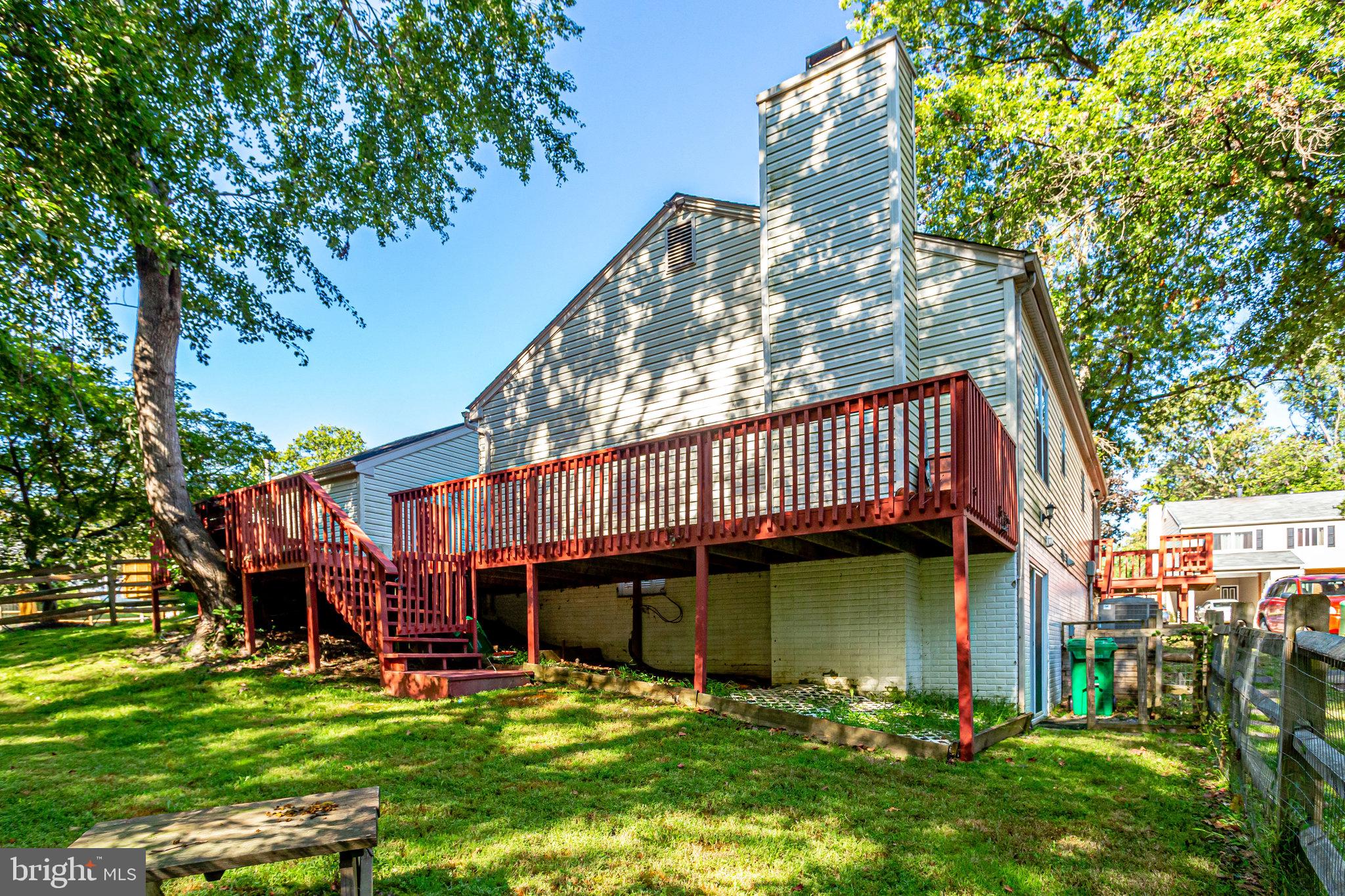 RELDA SQUARE - Residential Lease