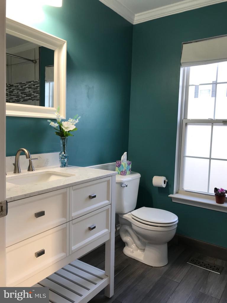 SEVEN OAKS - Residential