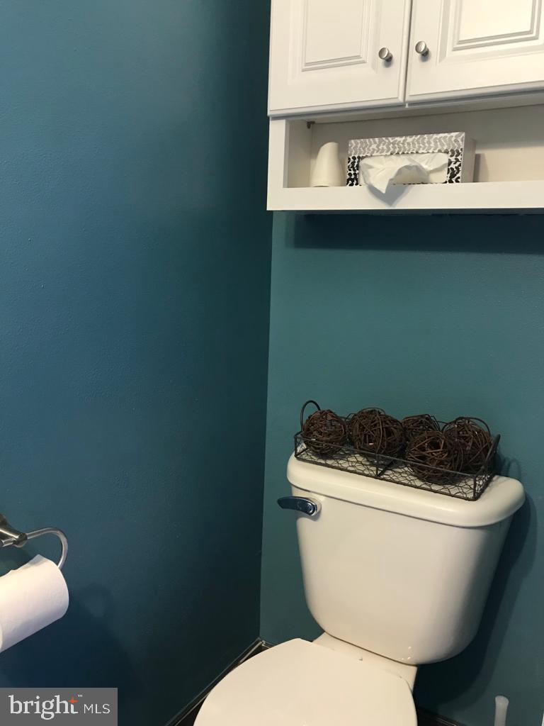 SEVEN OAKS - Residential