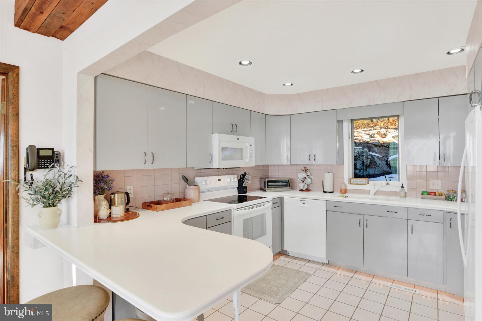 SILVER SPRING TWP - Residential