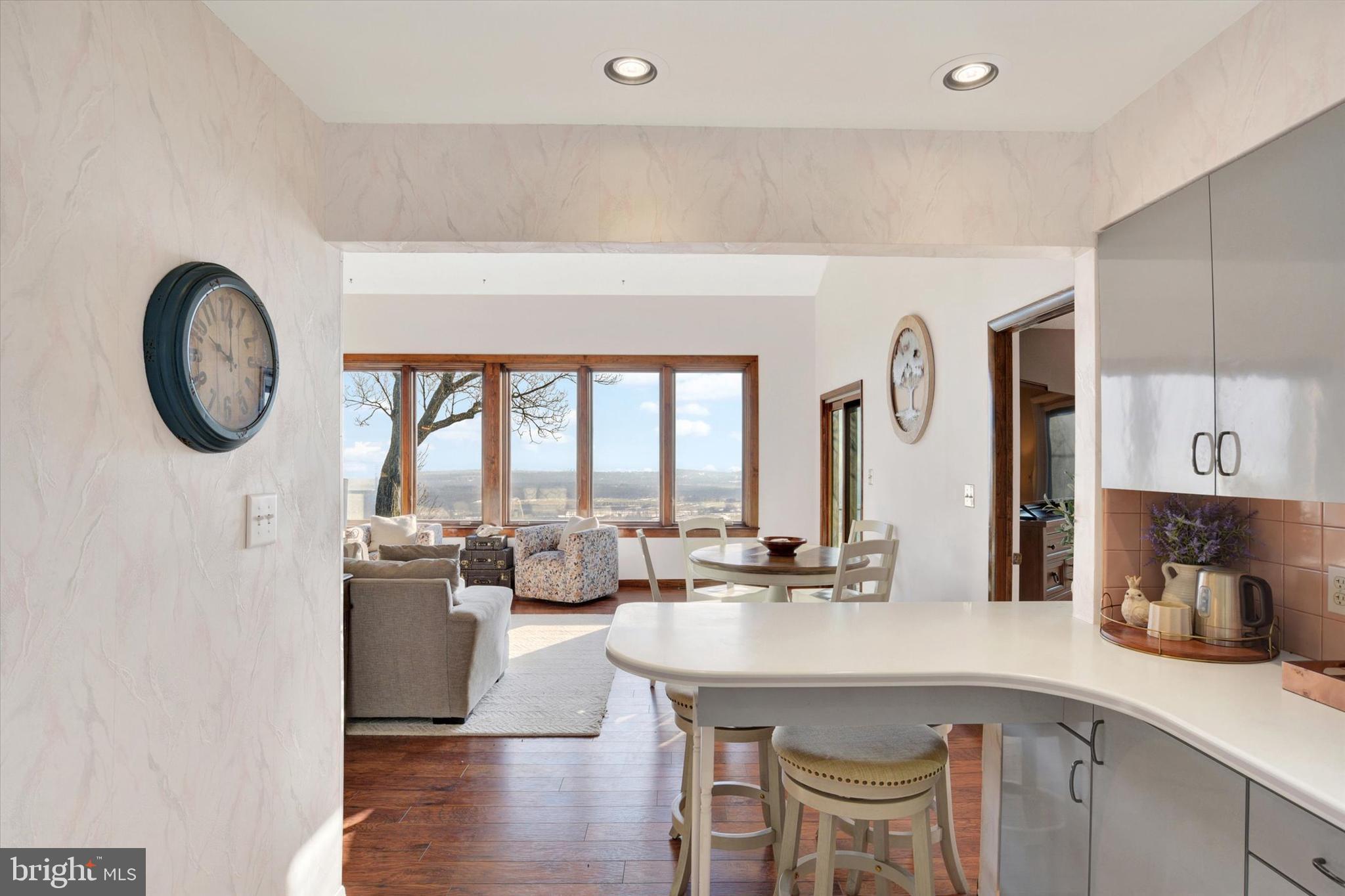 SILVER SPRING TWP - Residential