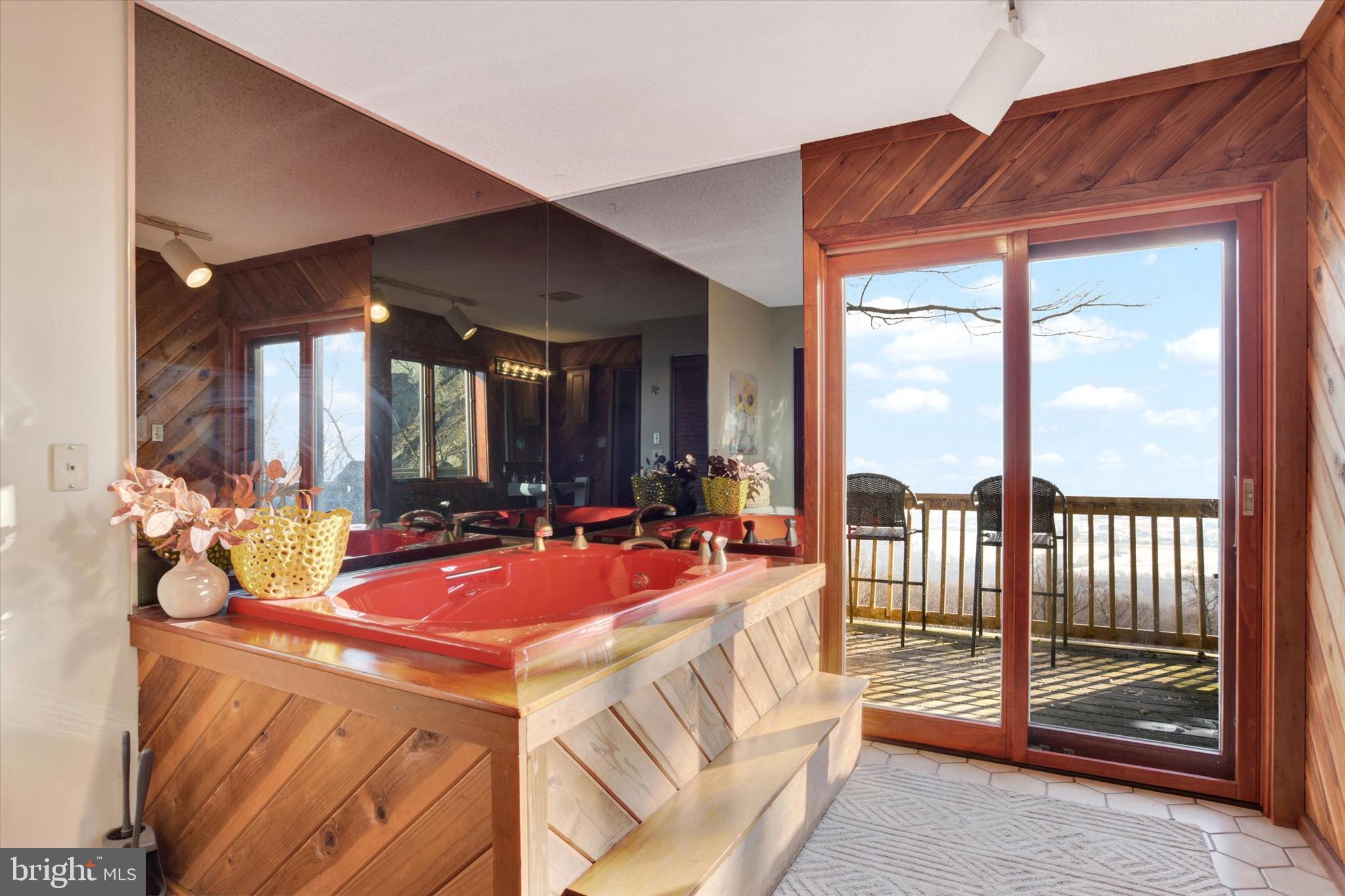 SILVER SPRING TWP - Residential