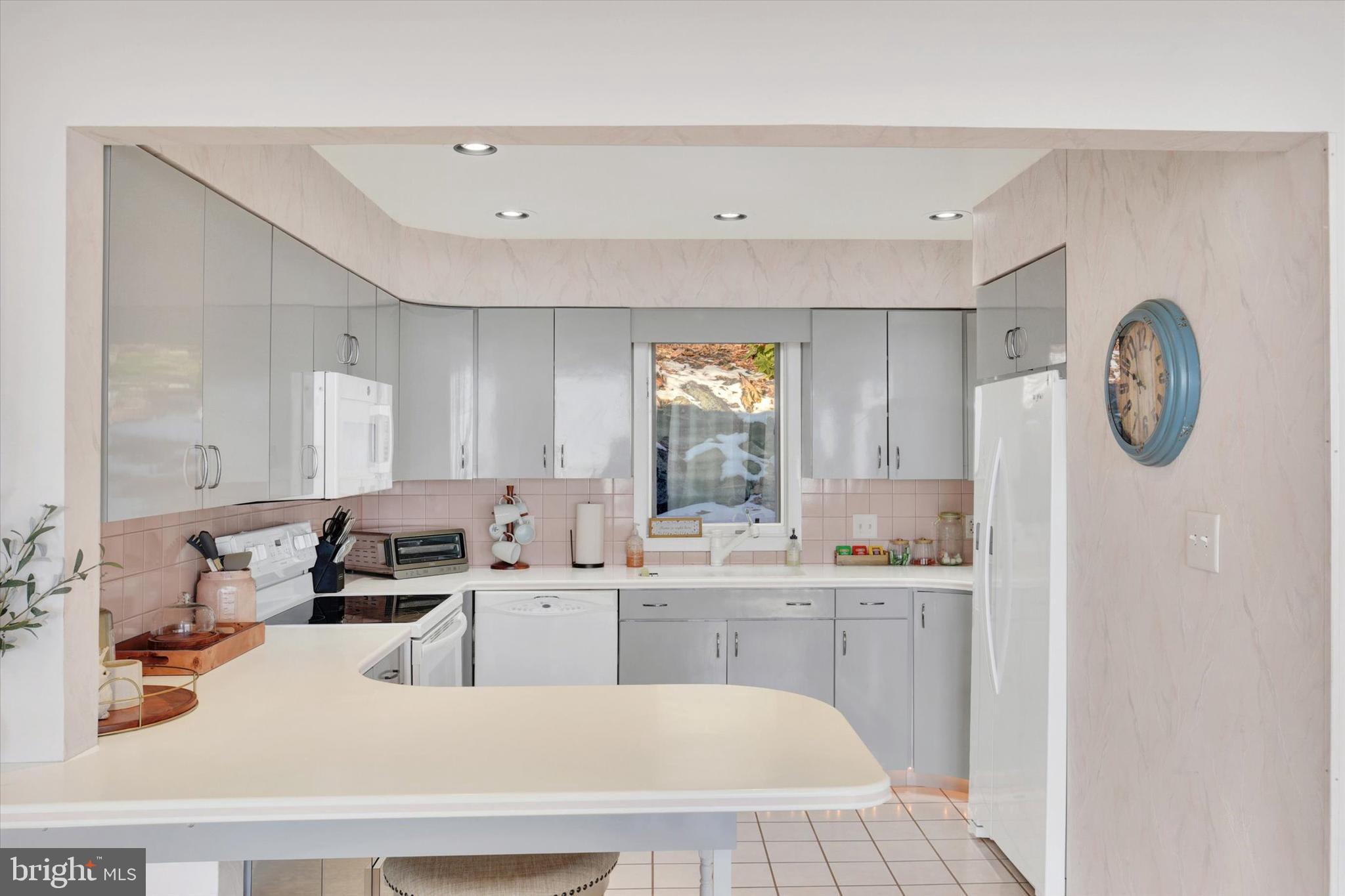 SILVER SPRING TWP - Residential