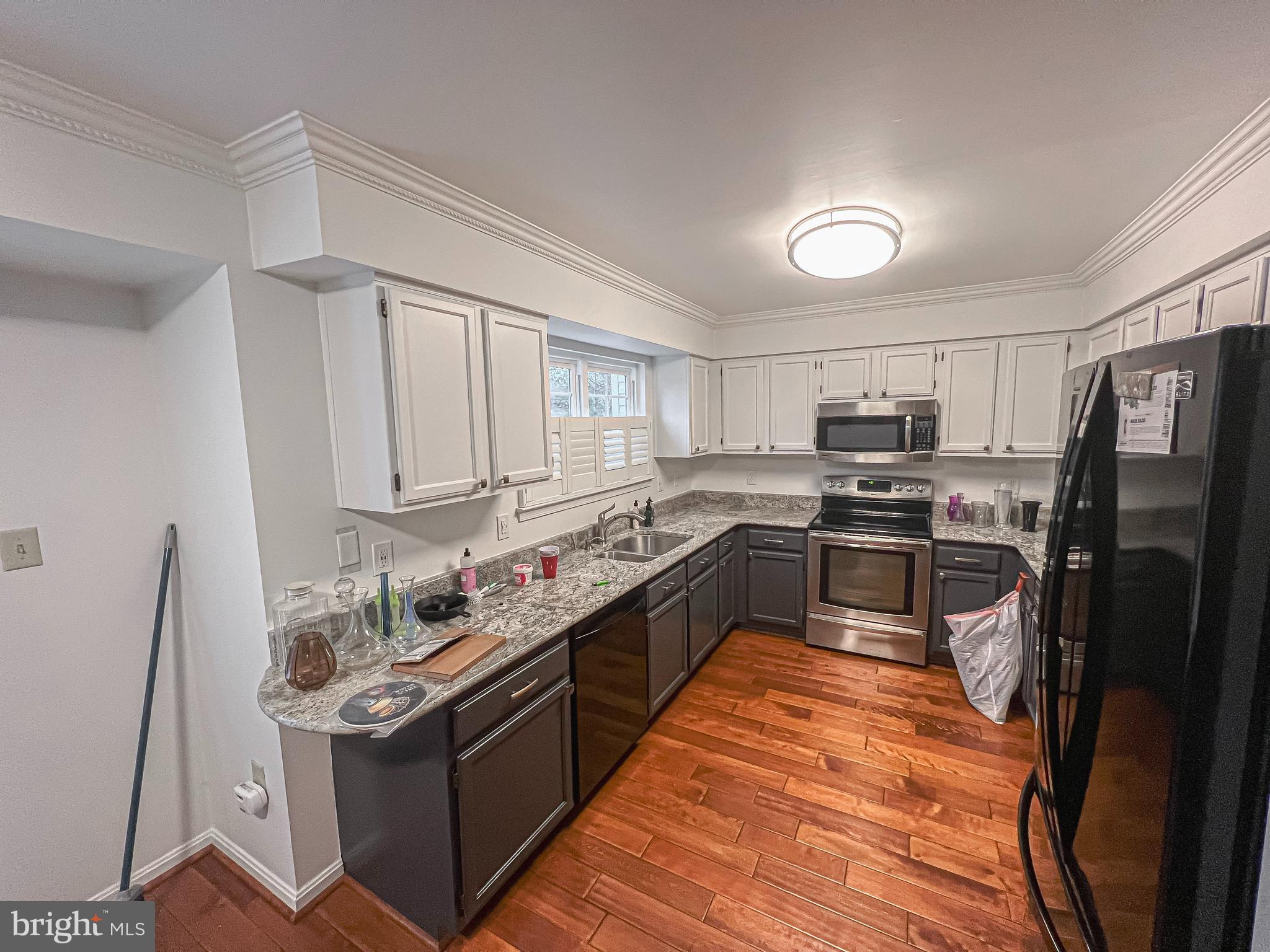 KINGSTOWNE - Residential Lease