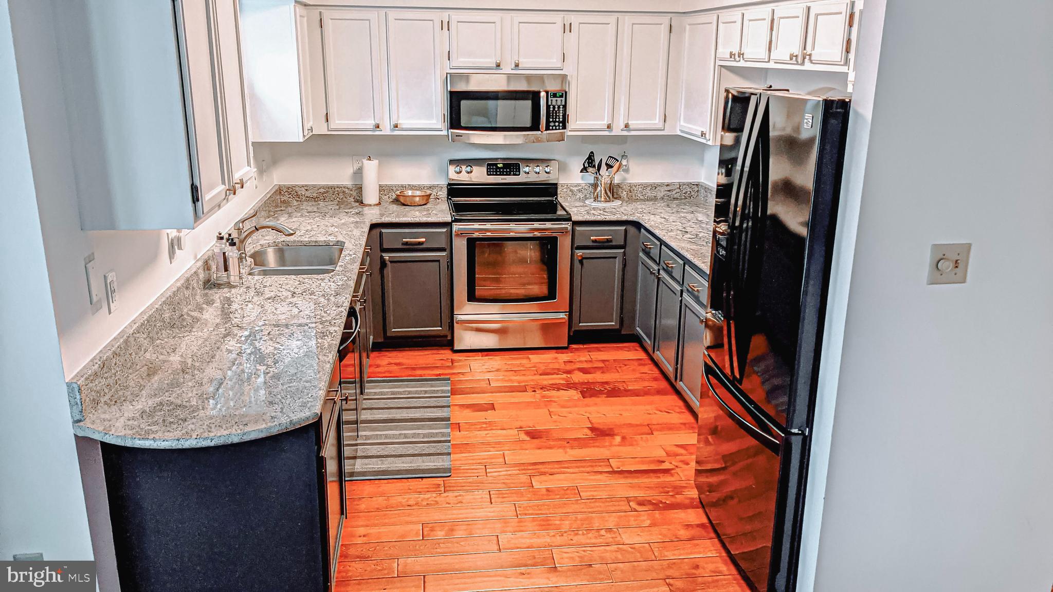 KINGSTOWNE - Residential Lease