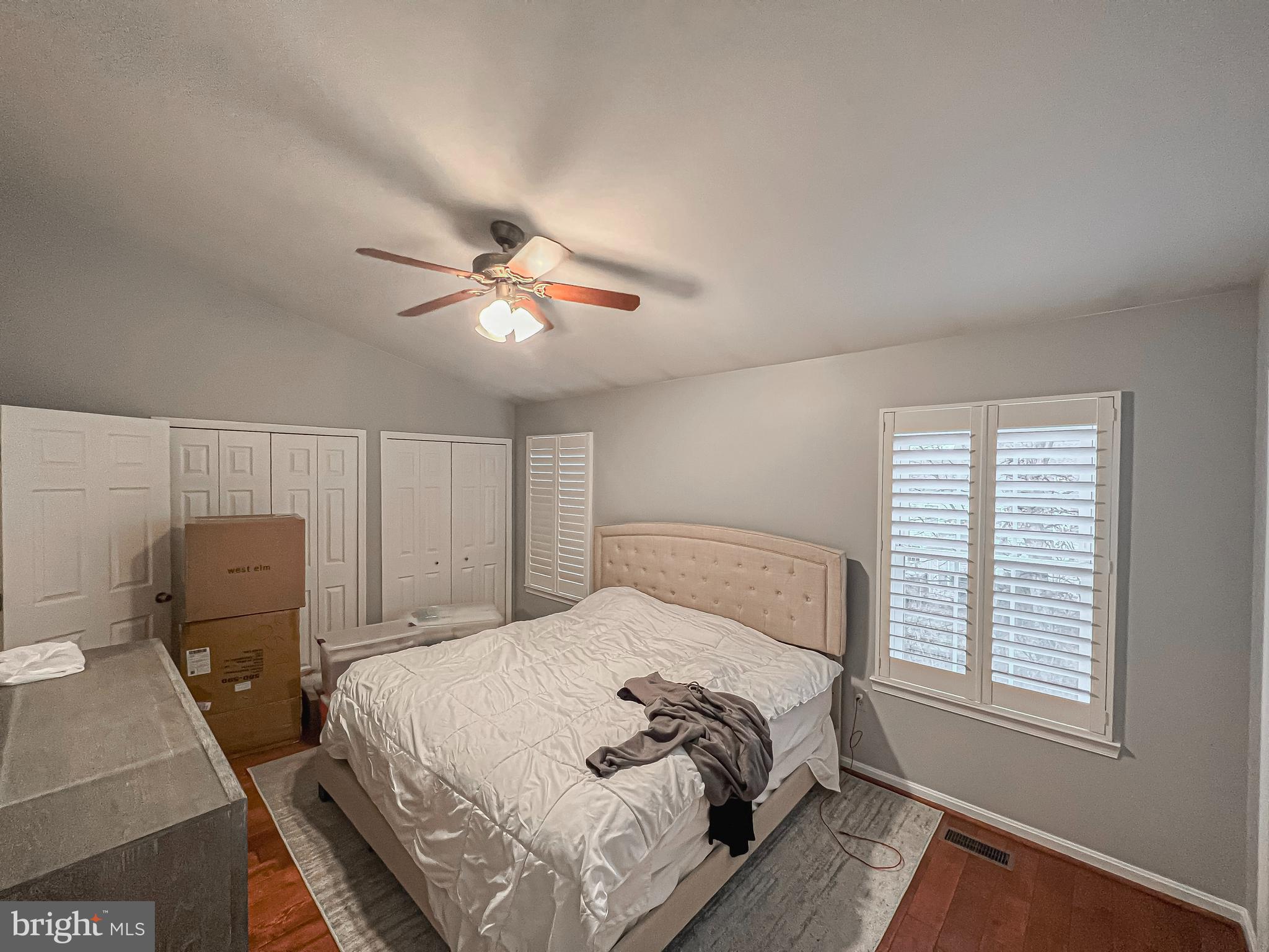 KINGSTOWNE - Residential Lease