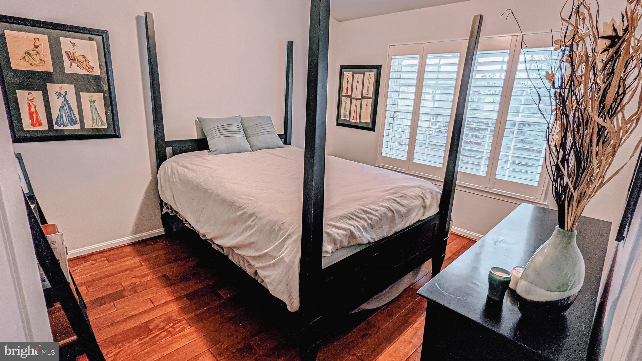 KINGSTOWNE - Residential Lease