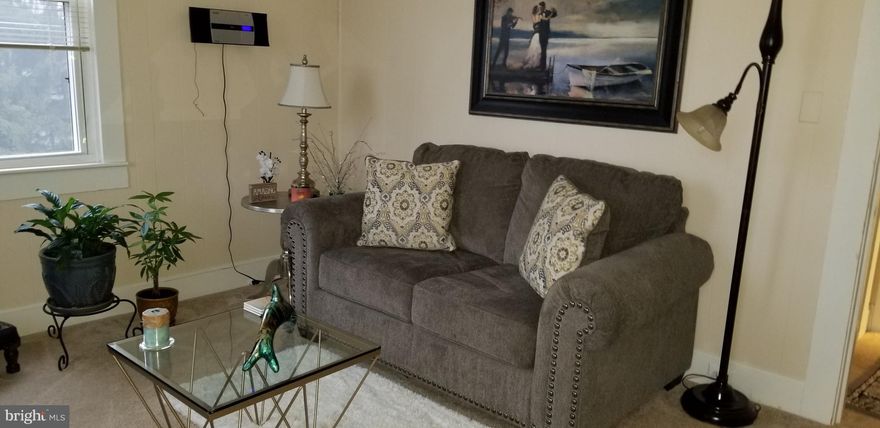 1 bed 1 bath with large family room in A+ location with ample parking.  Located within the town of bel air