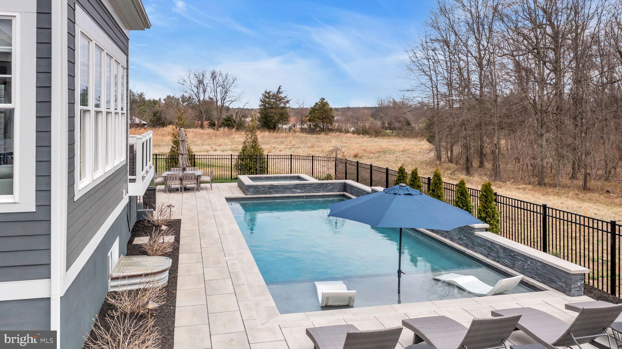 GREENS AT WILLOWSFORD - Residential