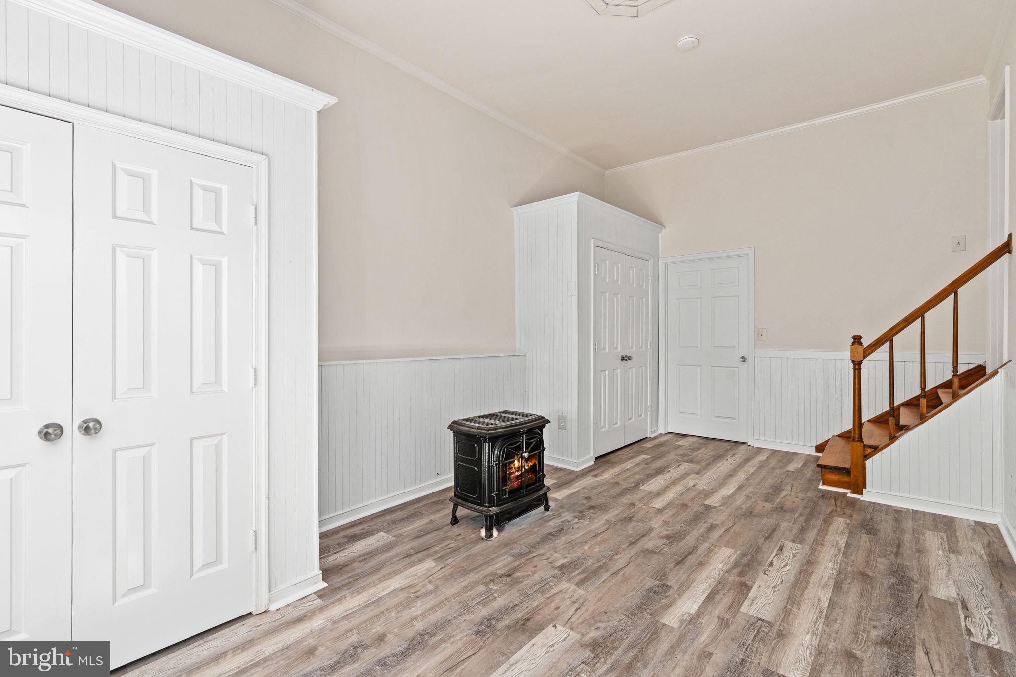 LAKE OF THE WOODS - Residential