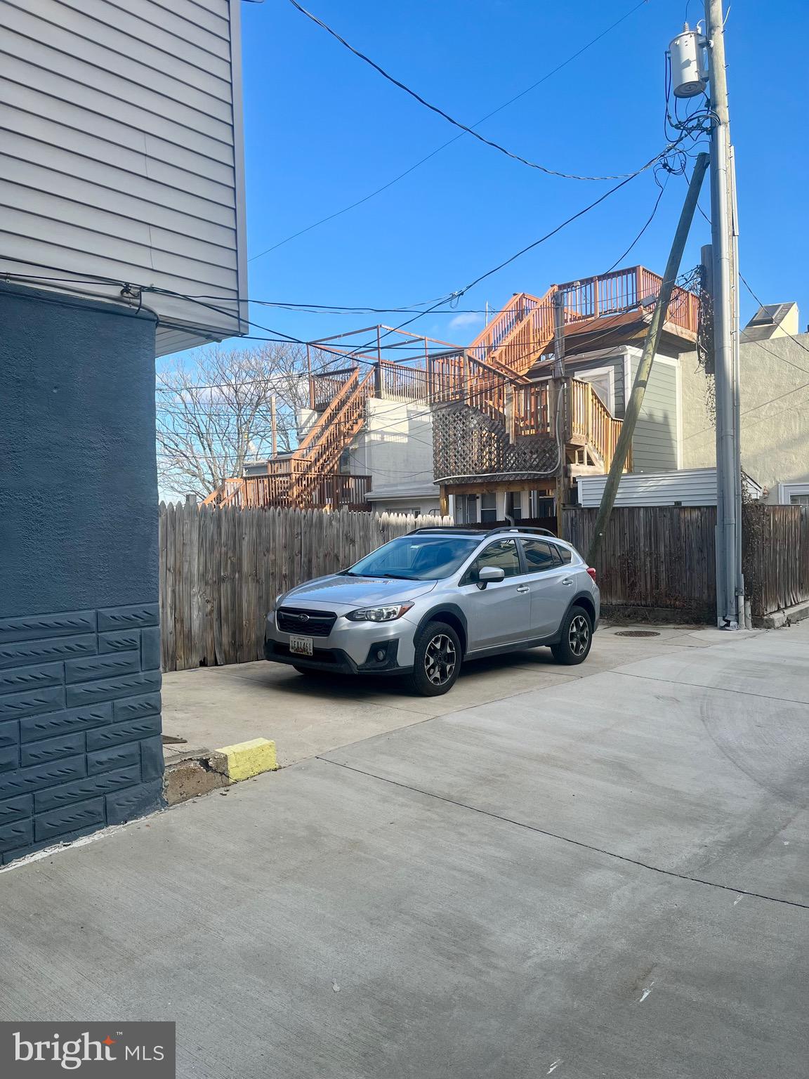 LOCUST POINT - Residential Lease