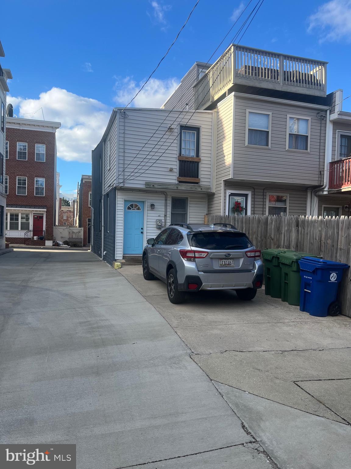 LOCUST POINT - Residential Lease