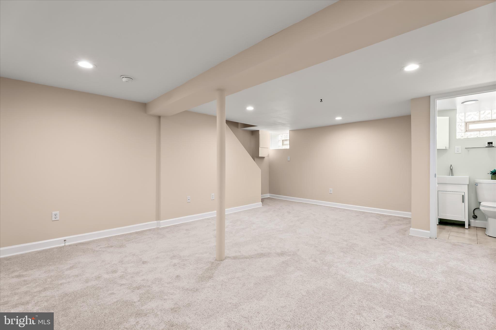 SHADY NOOK - Residential