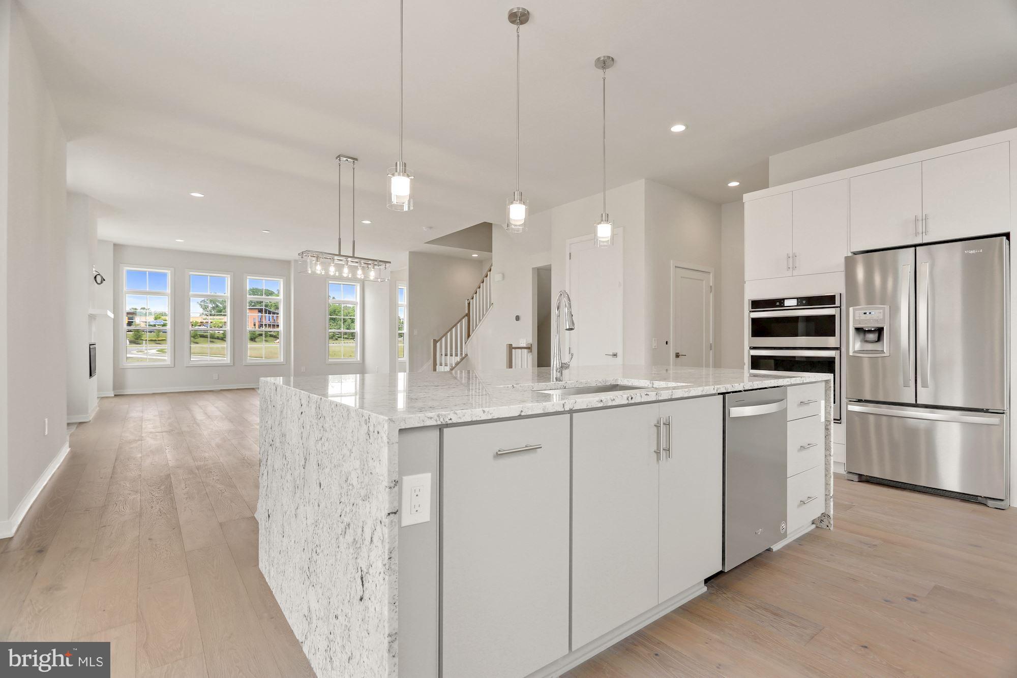 REGENCY AT BELMONT - Residential