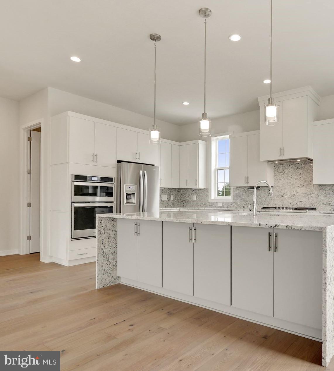 REGENCY AT BELMONT - Residential