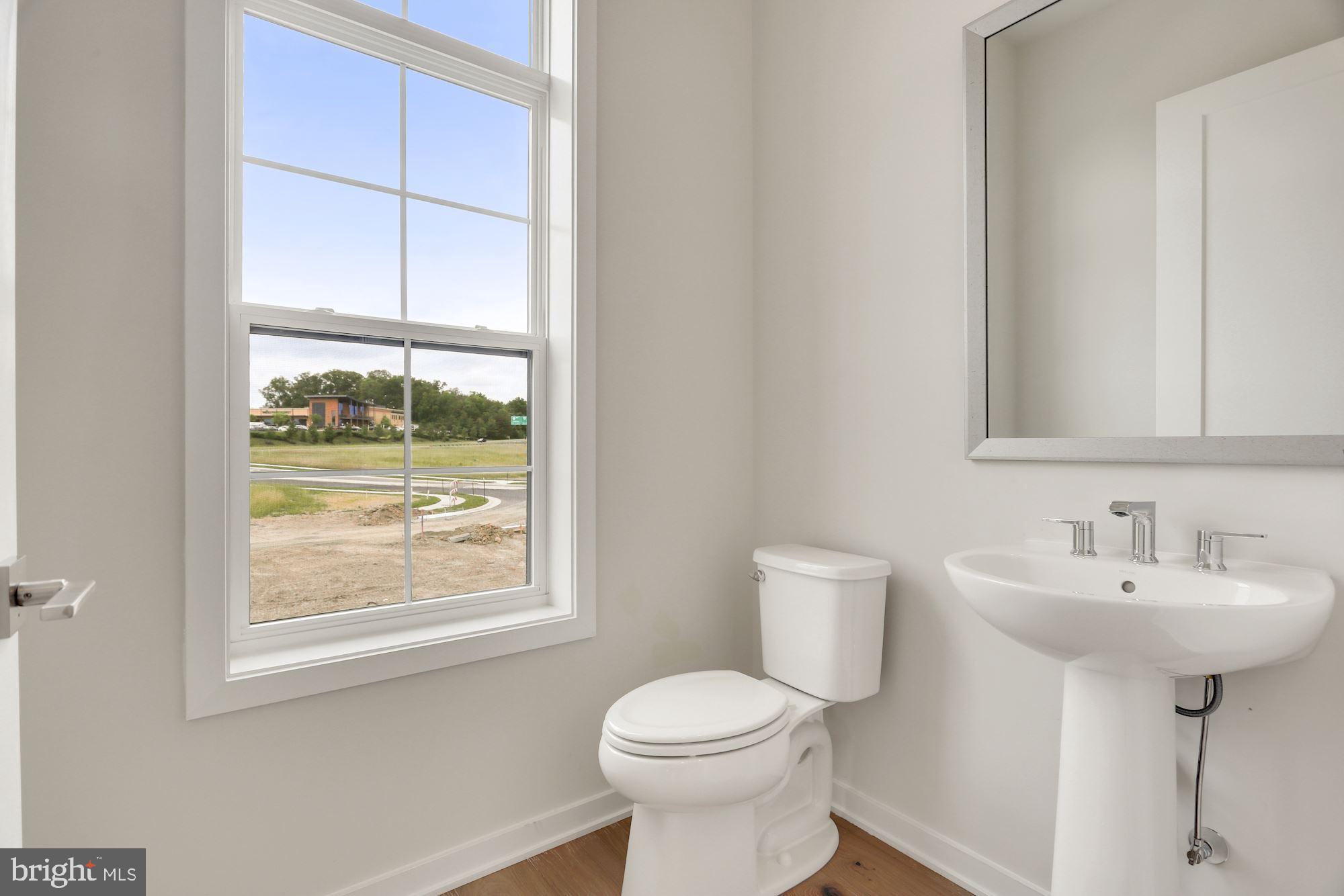 REGENCY AT BELMONT - Residential