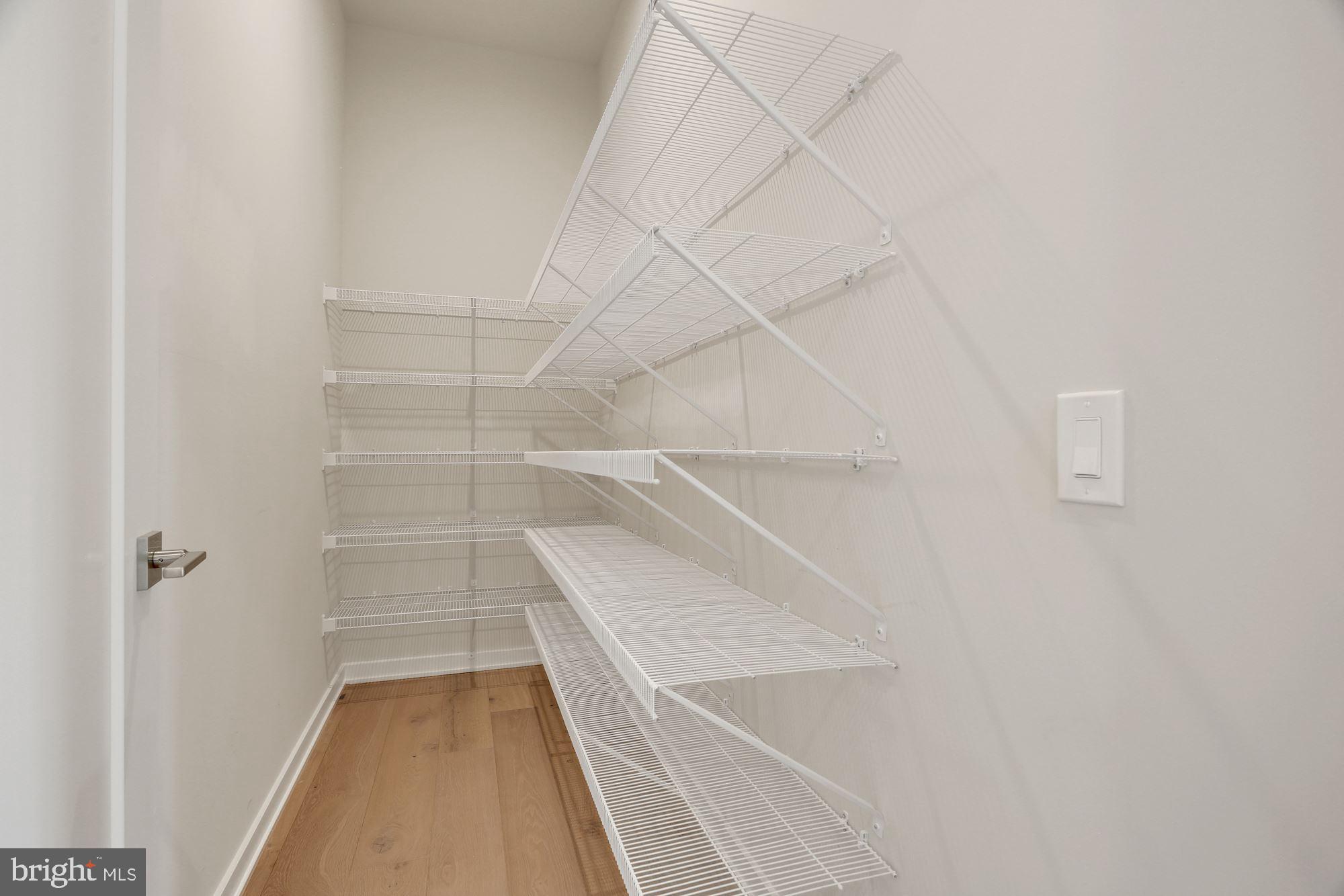 REGENCY AT BELMONT - Residential