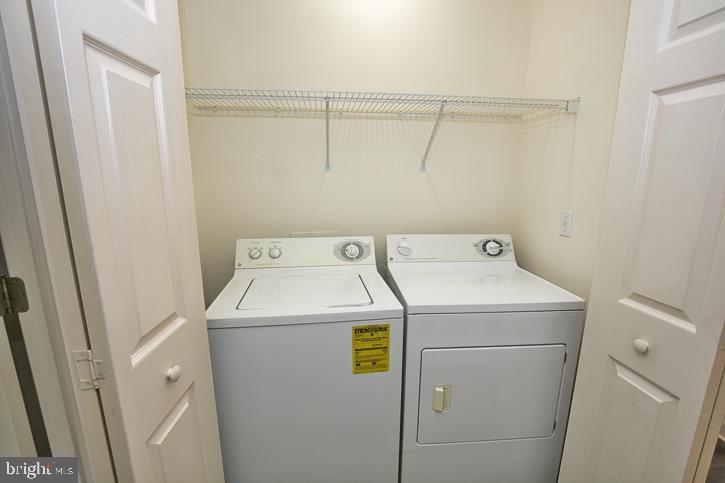 STONE GATE - Residential