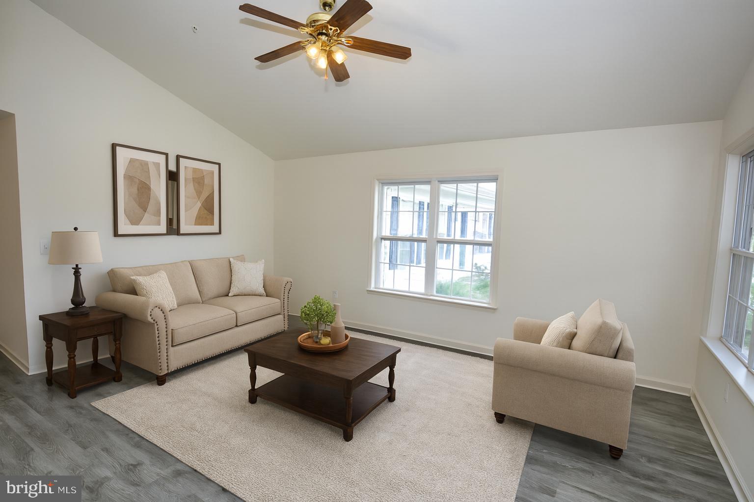 STONE GATE - Residential