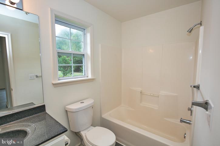 STONE GATE - Residential