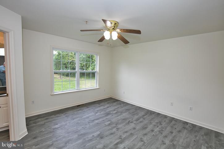 STONE GATE - Residential