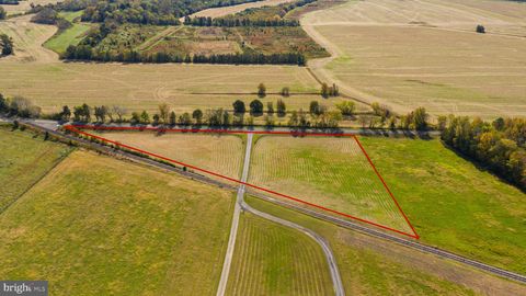 FOREST LANE ROAD FREDERICKSBURG VA 22405