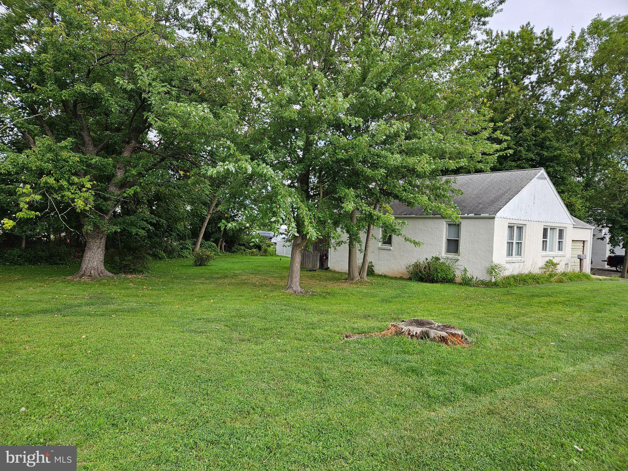 54 POPLAR AVENUE