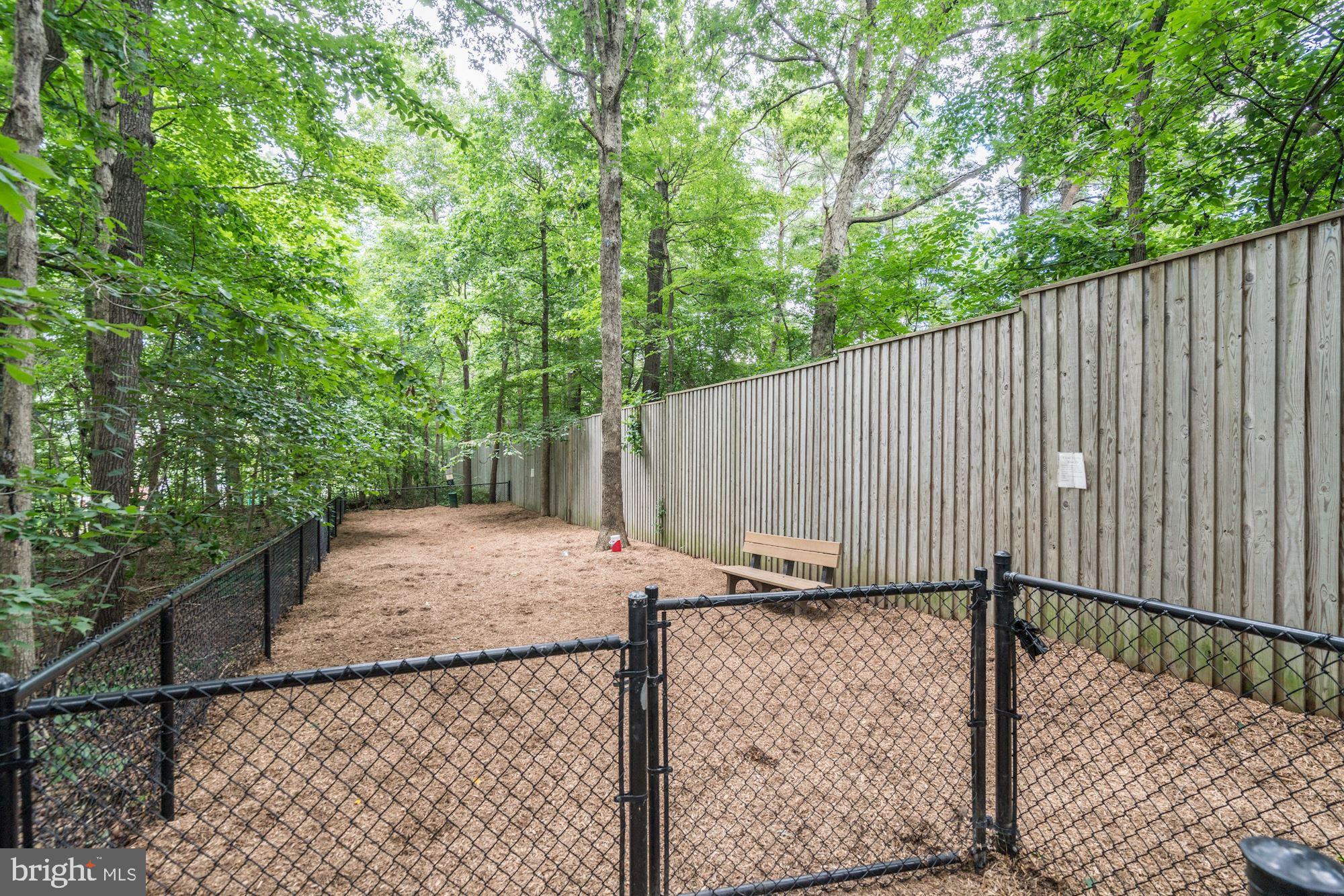 HIGH POINTE AT JEFFERSON PARK - Residential