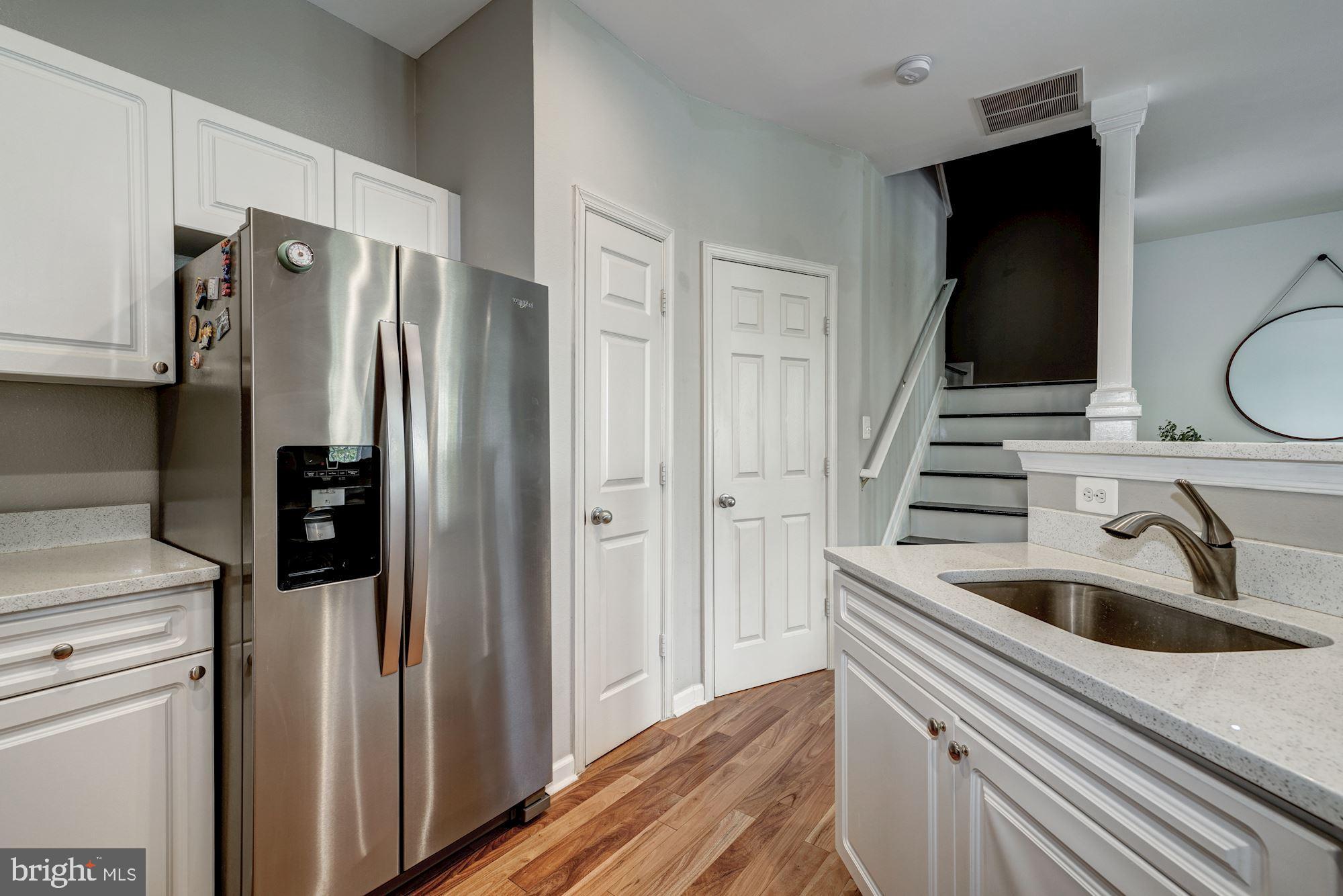 HIGH POINTE AT JEFFERSON PARK - Residential