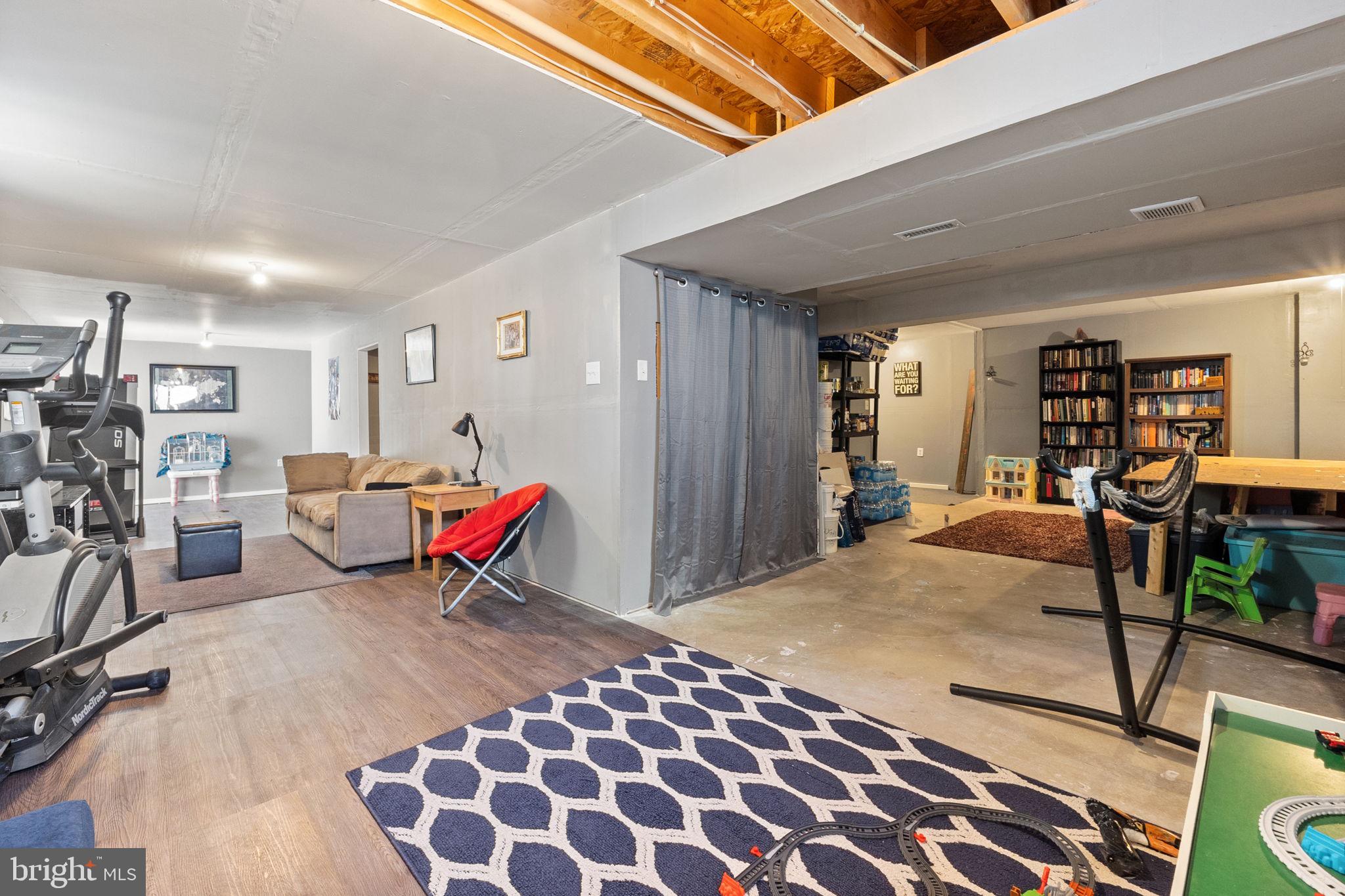 CROSSWINDS - Residential