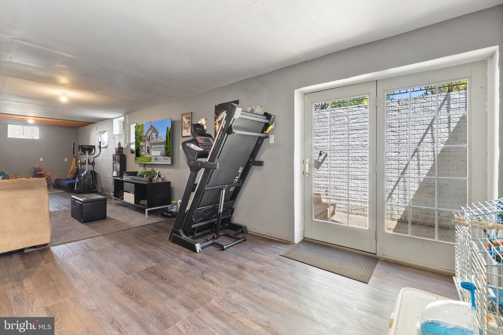 CROSSWINDS - Residential