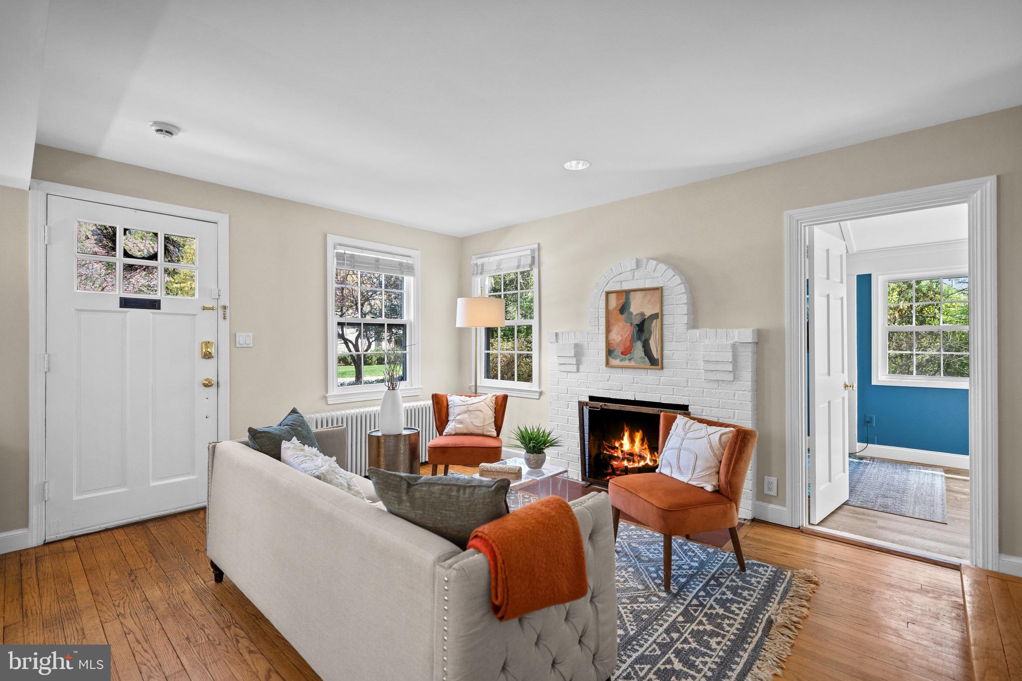 KENSINGTON - Residential