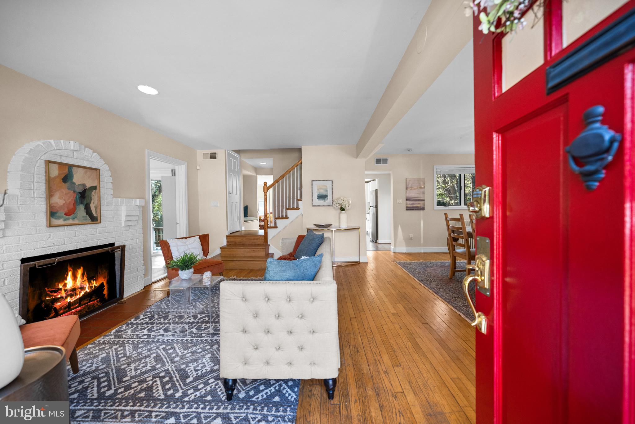 KENSINGTON - Residential