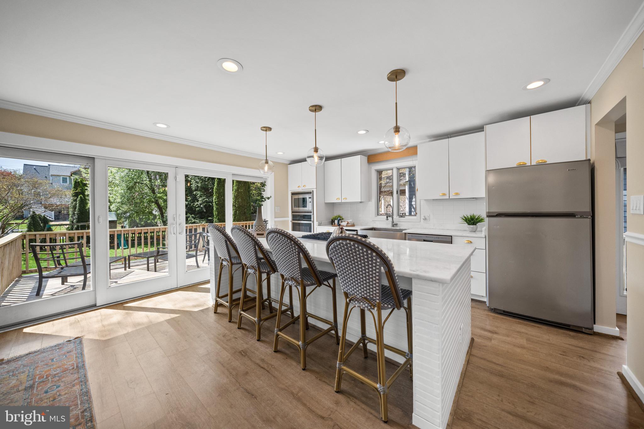 KENSINGTON - Residential